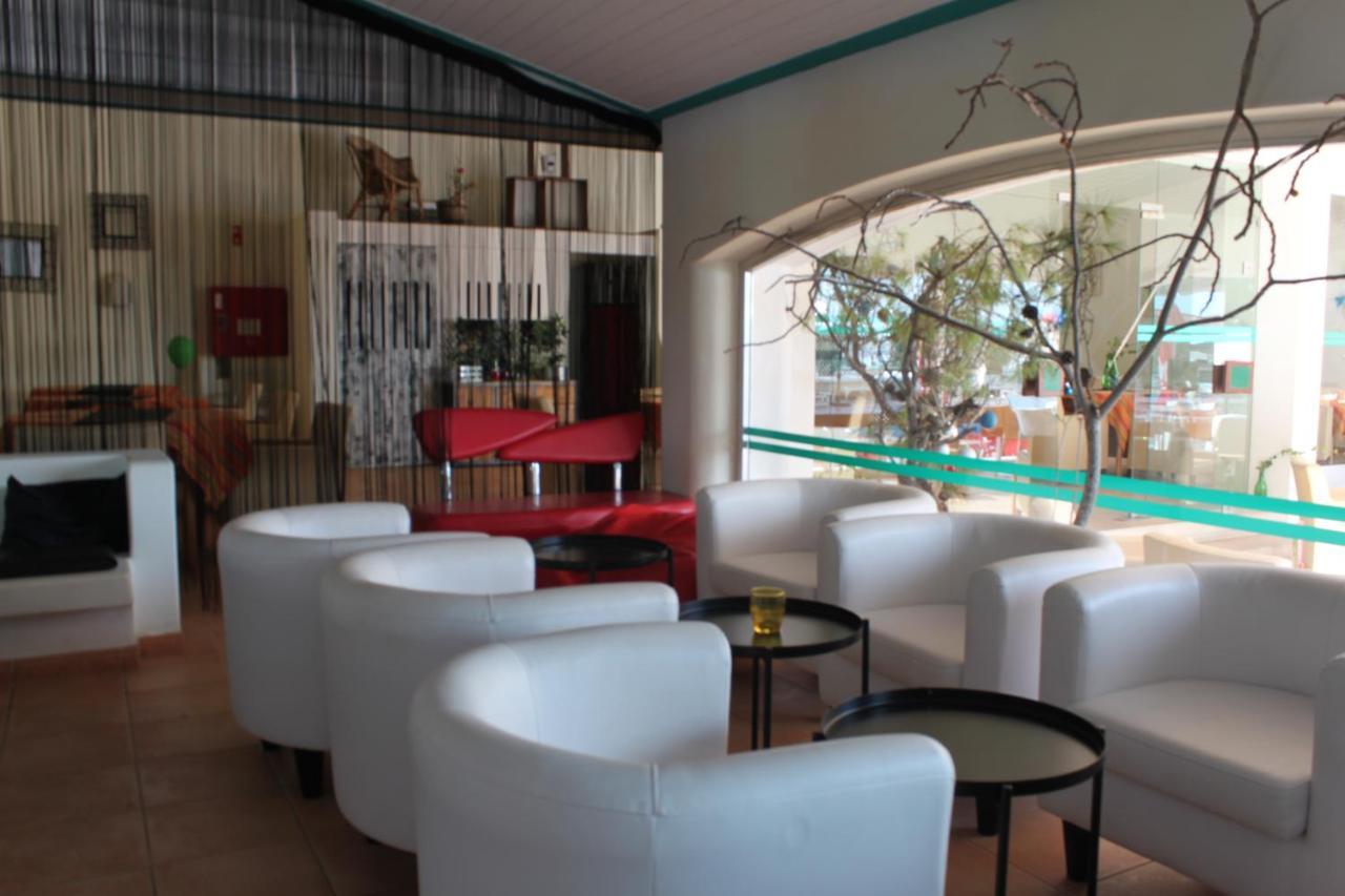 Cozy And Stylish Studio Apt Just 800M From The Beach - New On Booking! Albufeira Esterno foto